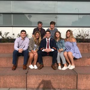 Meet your Posher, Bennett